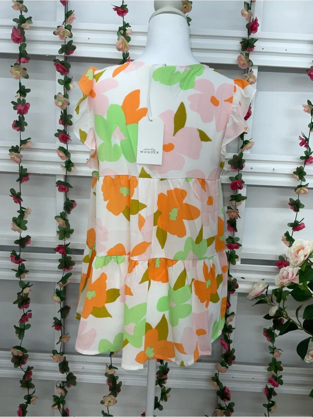 Emily Wonder- V-Neck Flutter Sleeve Floral Blouse in Orange & Green
